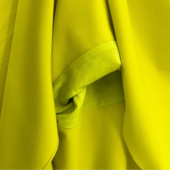 Milly Charlotte Italian Cady Asymmetrical Florescent Chartreuse Skirt Size 10 - Picture 7 of 10